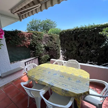 Le Petit Baigneur Apartment